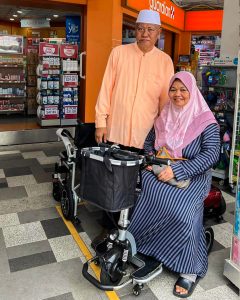 Personal Mobility Aids (PMA) Happy customer 4 240x300 - Personal Mobility Aids (PMA)
